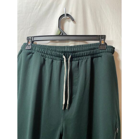 Men's Vuori Dark Green Sunday Performance Jogger M/L - Picture 5 of 9